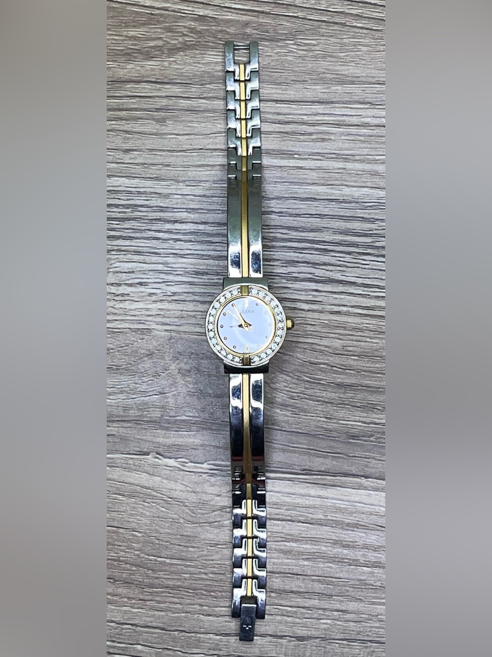 Bulova C999276 Ladies Stainless Steel Swarovski Crystal Bezel Bracelet Watch